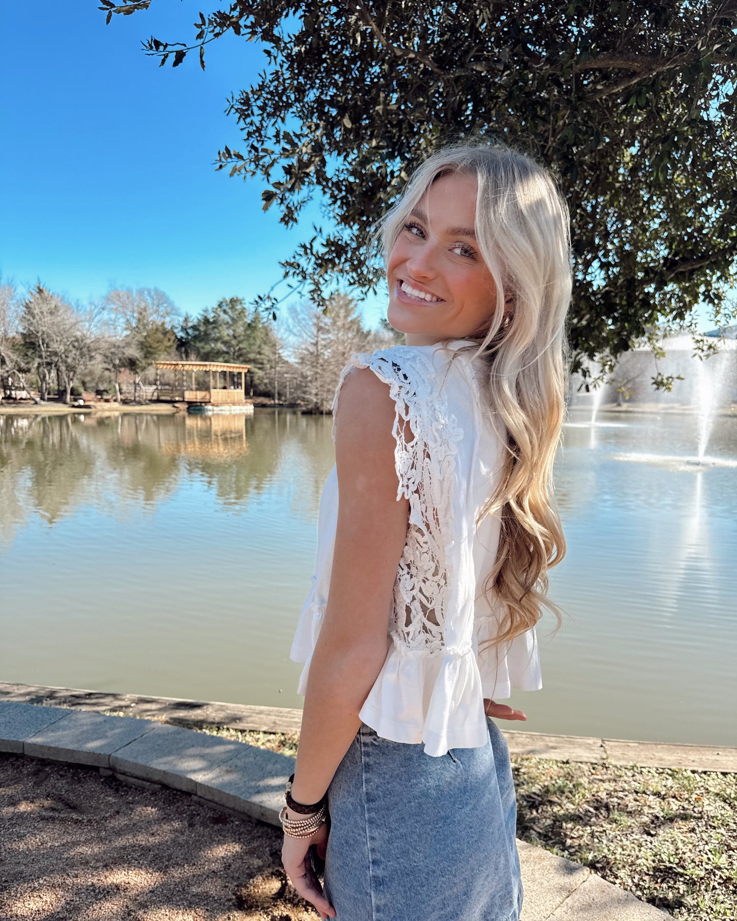 Side Lace Trim Ruffle Hem Top