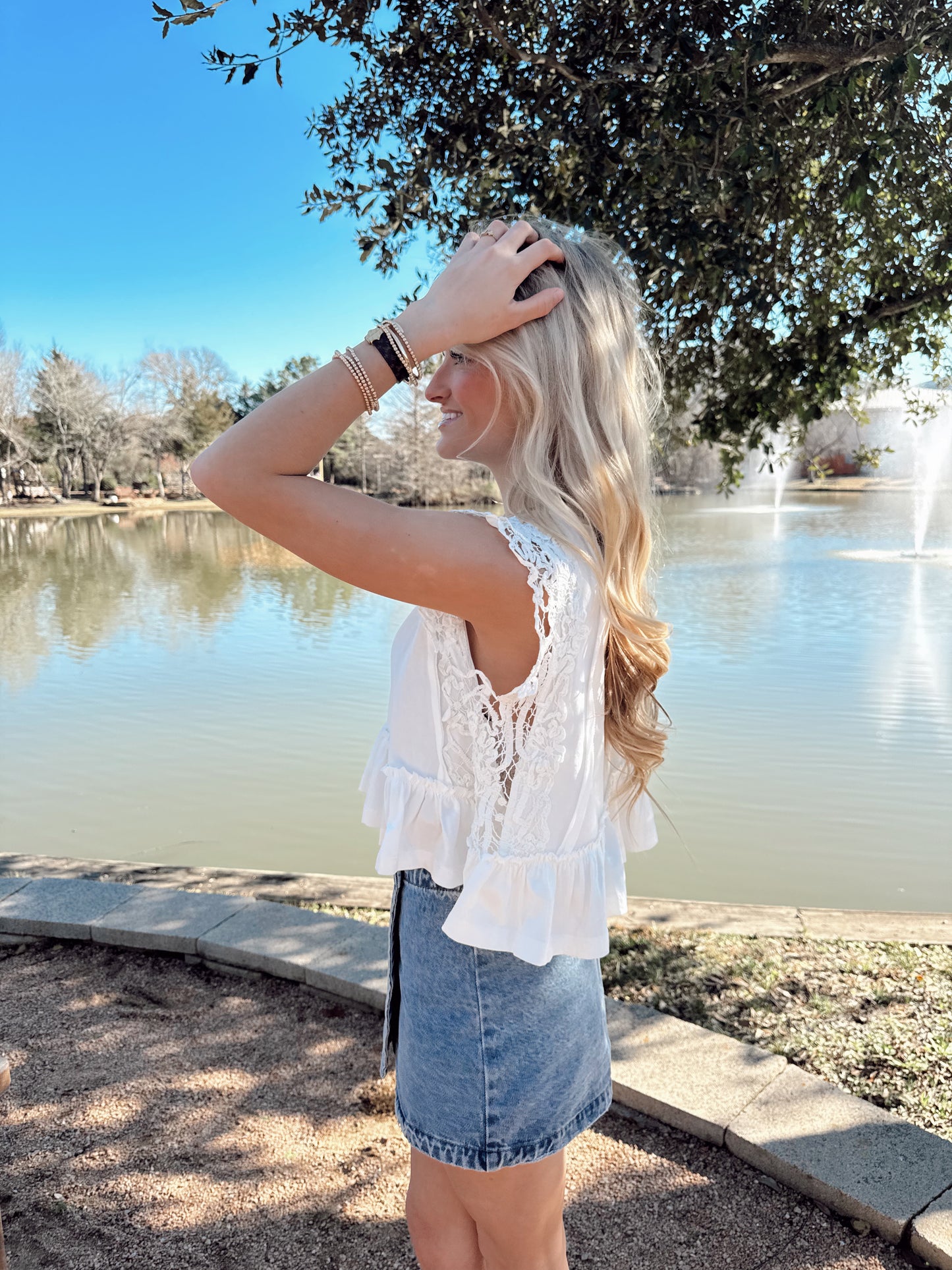 Side Lace Trim Ruffle Hem Top
