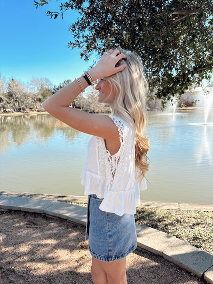 Side Lace Trim Ruffle Hem Top