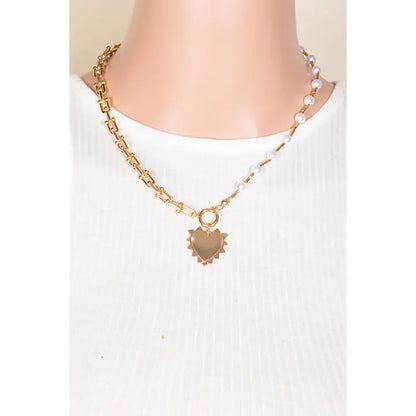 Heart Pendant Pearl Beads and Chain Necklace